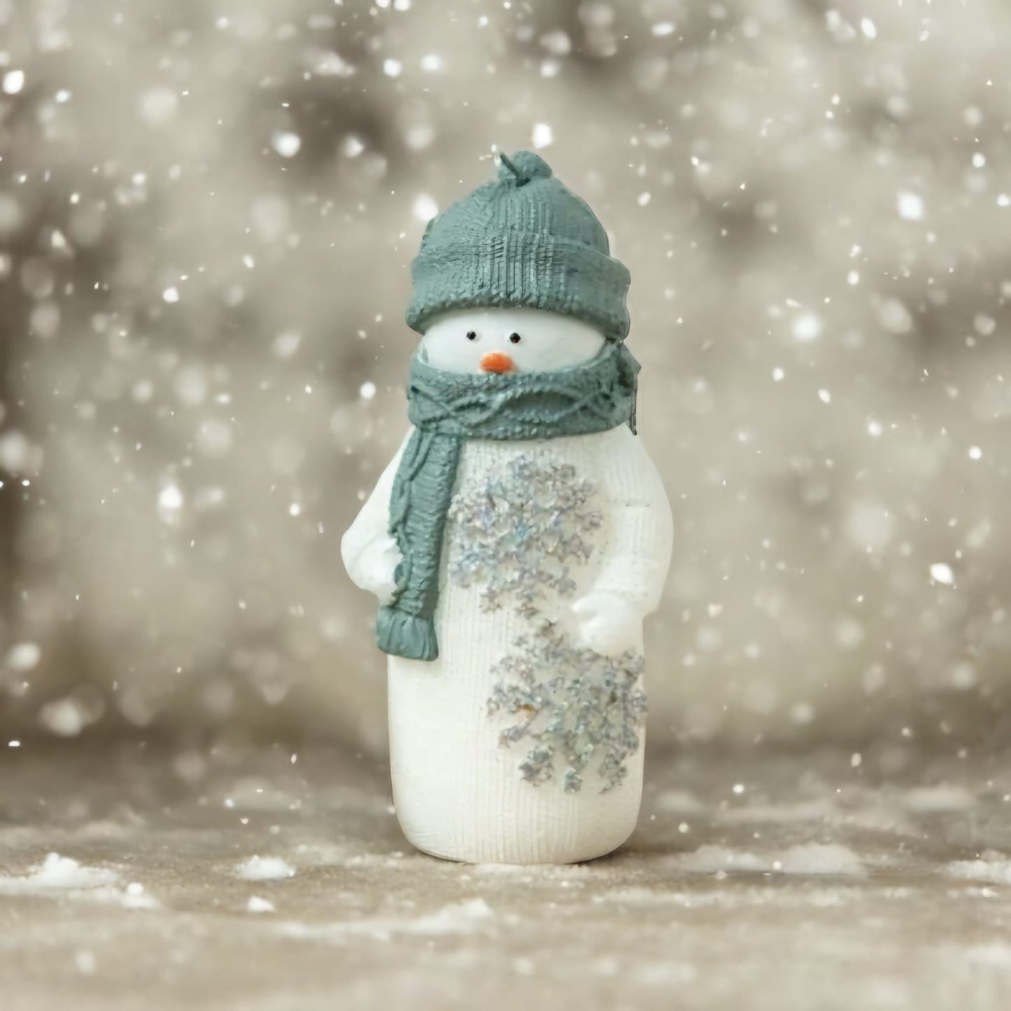 Snowman Candle - Grey